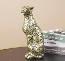 Load image into Gallery viewer, Pure Home and Living Resting Leopard Figurine 11x10x28 CM