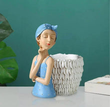 Load image into Gallery viewer, Merak Arts Cute Stationary Resin Statues, Resin Statue Pen Holders, Desktop Decoration, Beautiful and Durable for Gifts